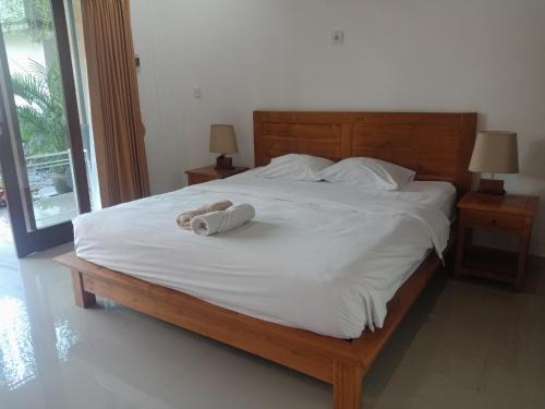 Batu Bolong House | Pondok Galang Guest House