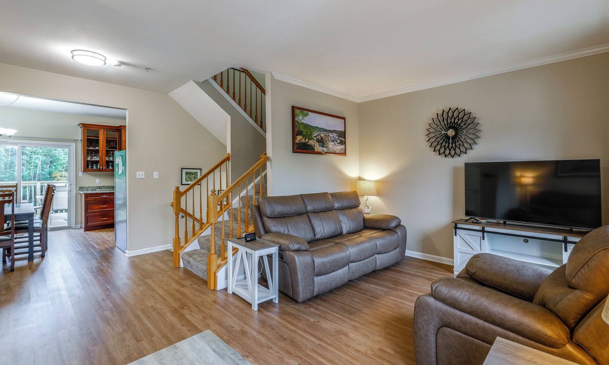 Ocean View House | Pool Access & Deck: Bethany Beach Gem