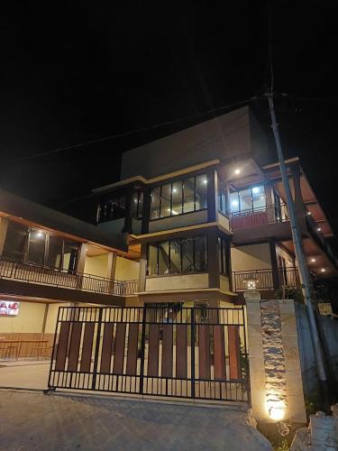 Labuan Bajo Hotel | RD Hotel Resto and Familly Karoke