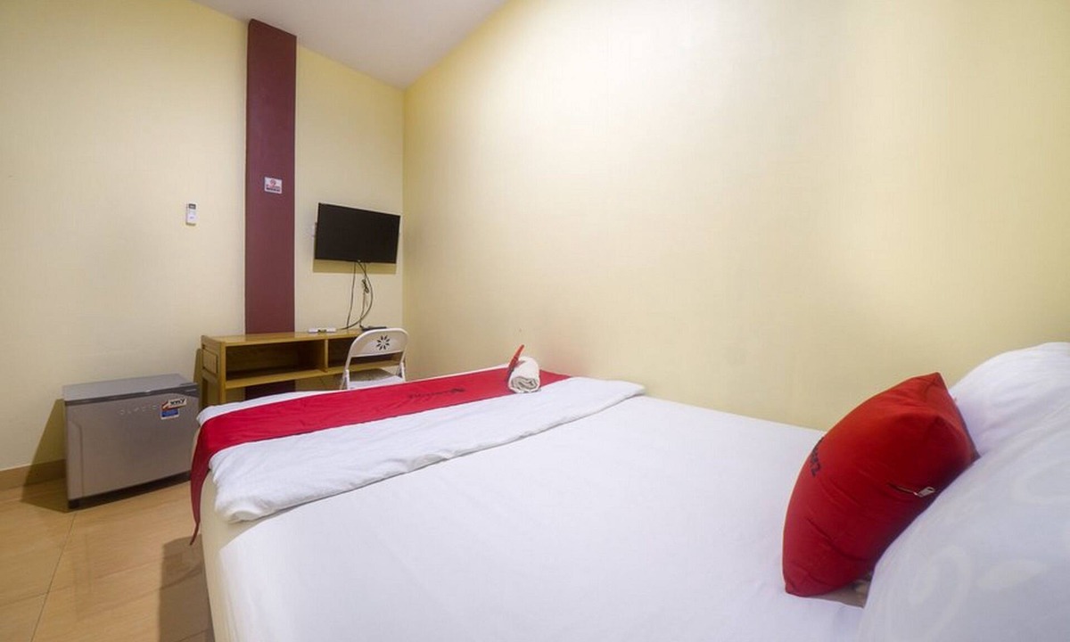 Gorontalo Hotel | RedDoorz near TVRI Gorontalo