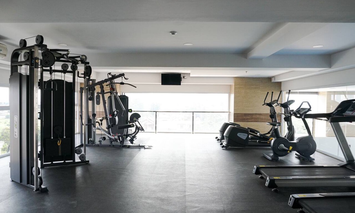 Kebon Jeruk Apartment | Restful And Roomy Loft 2Br At Apartment Maqna Residence