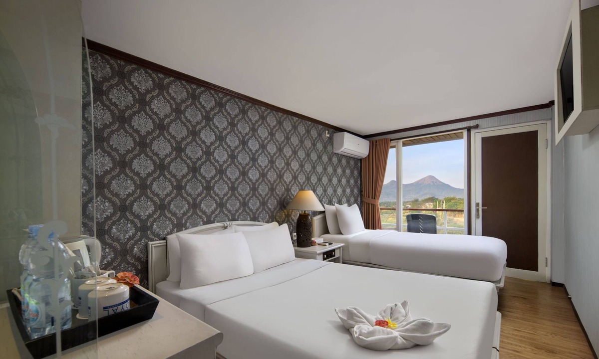 Trawas RV Rental | Royal Caravan Hotel Trawas