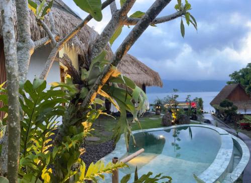 Toya Bungkah Bed & Breakfast | Santhi Loka