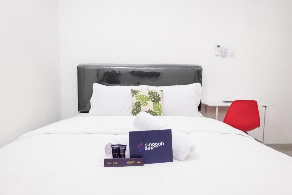 Jatinegara Hostel | Singgahsini Turbo Space Near Cipinang Indah Mall