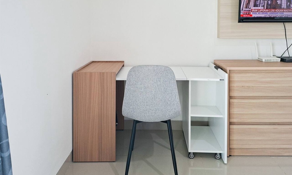 Karawaci Apartment | Skyline View 1Br Without Living Room At Apartment Bintaro Embarcadero