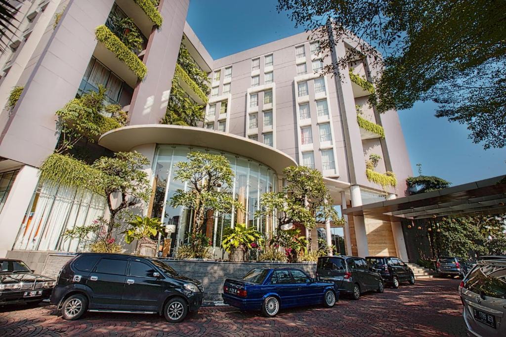 Tangerang Hotel | Soll Marina Hotel Serpong