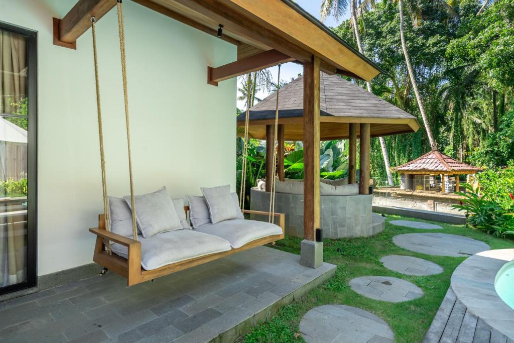 Petulu Villa | Sorento by DH - Tropical Retreat with Jungle Views & Pool