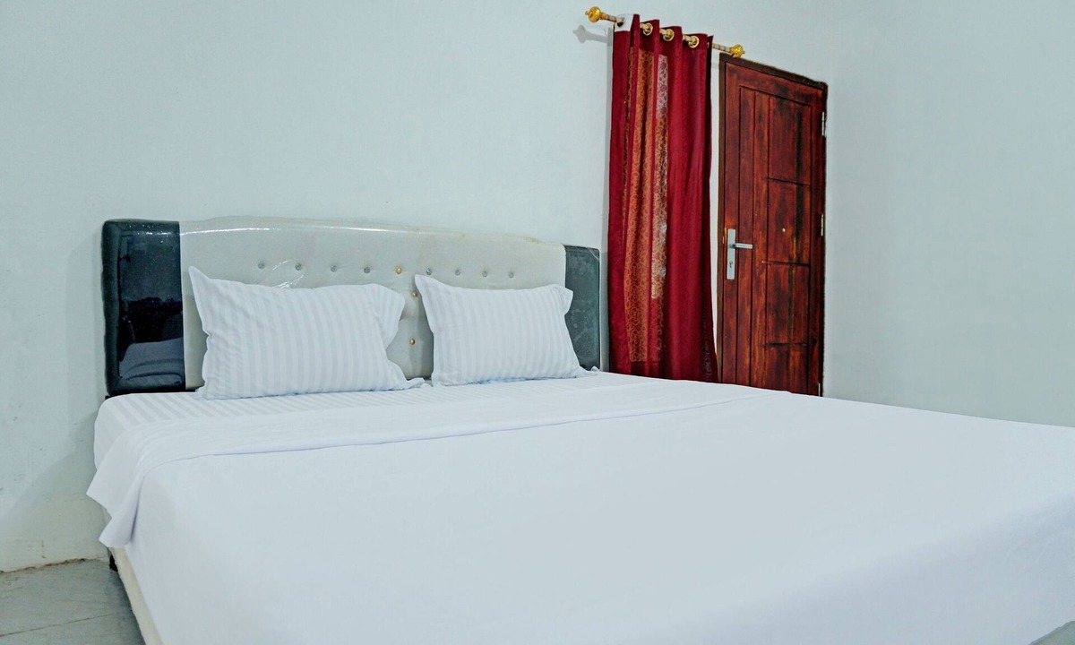 South Ogan Komering Ulu House | SPOT ON 92412 Homestay Eka Fortuna Ranau