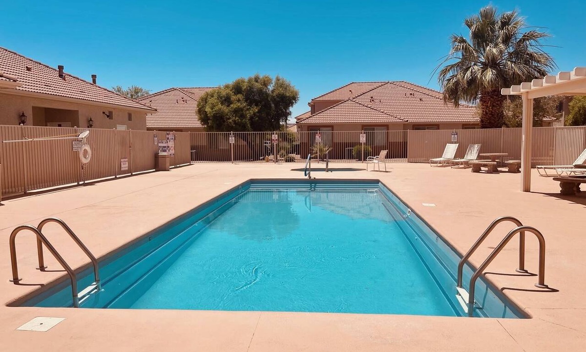 Mesquite Condo | Sunny Sands by Mesquite Vacation Rentals with 2 Car Garage and $510 in free daily activities