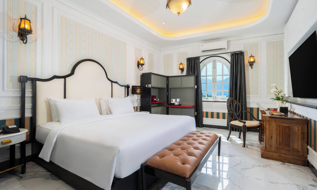 Palu Hotel | Swiss-Belexpress Palu