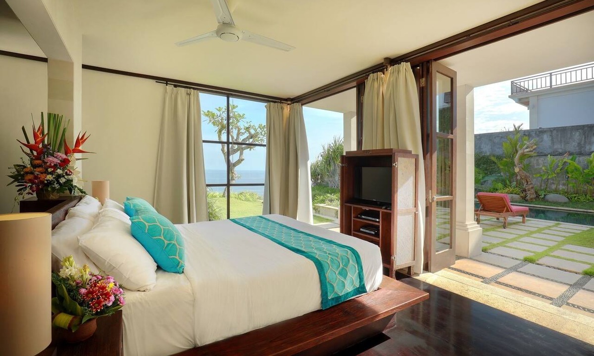 Kutuh Villa | The Cliff Hotman Paris VI Pandawa