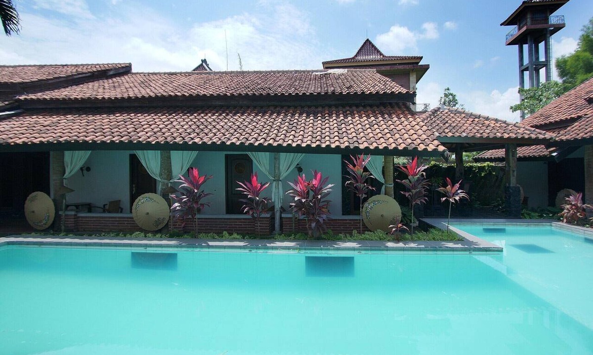 Mlati House | Tugu Jogja Deluxe Twin Stay