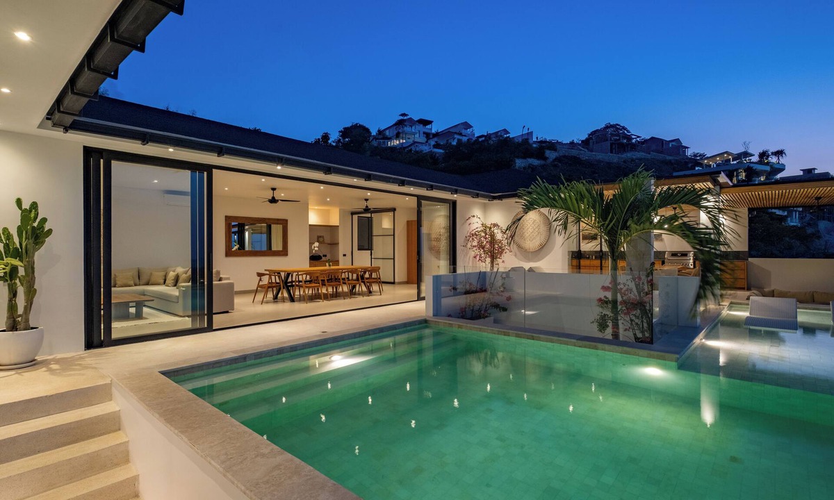 Pecatu Villa | ULUWATU LUXURIOUS VILLA 4BR, POOL, GYM, OCEAN AND GOLF VIEW