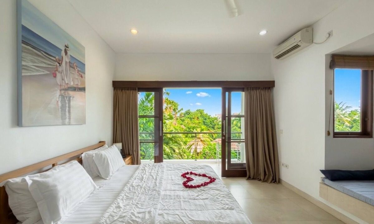 Pererenan House | Villa Athaya Pererenan by Beranda
