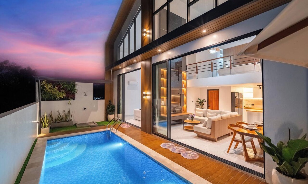Blahbatuh Villa | Villa Efata close to Black Sand Beach