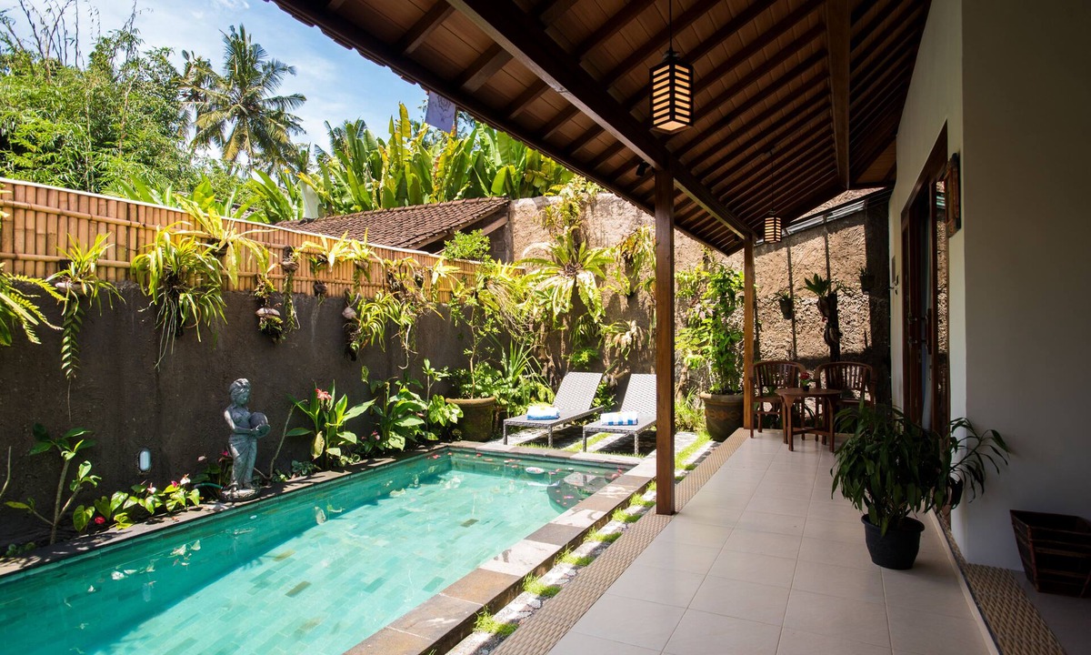 Lodtunduh Villa | Villa "I LOVE YOU" inhale Bali vibe! Brand New!