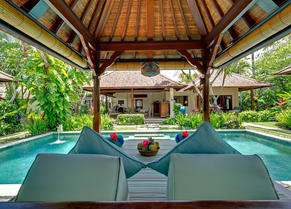 Batu Bolong Villa | Villa Kedidi - pool villa in south-west Bali