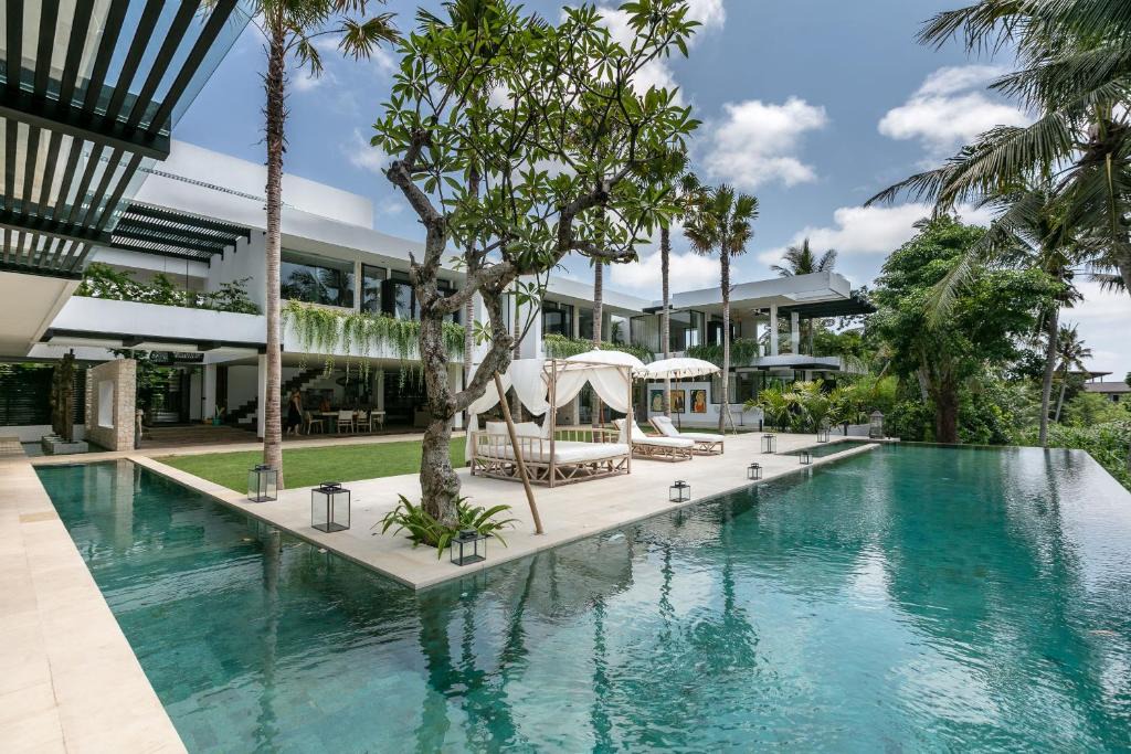 Babakan Villa | Villa Sapta Bayu - Luxurious Heaven in the Heart of Canggu