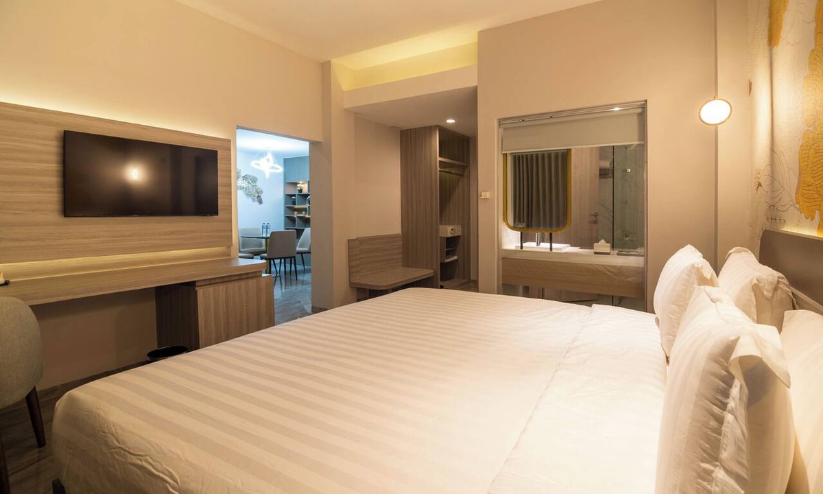 Gorontalo Hotel | Yulia Hotel Managed by HIG