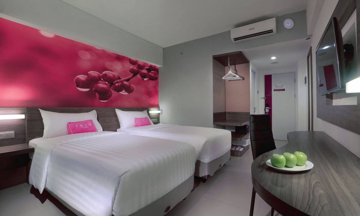Pekayon Jaya Hotel | Yusra Inn Hotel Bekasi