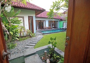 2 Bedroom Private Pool Villa, Walk to shops, beach, daily staff service