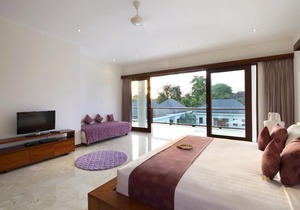 5 BR Exquisite Designer Villa Istana Putih Canggu by Nakula