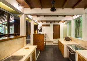 5 Star Villa in Bali, Minutes from the Beach, Bali Villa 2065