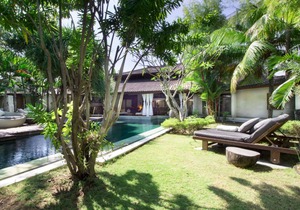 5 Star Villa in Bali, Minutes from the Beach, Bali Villa 2065