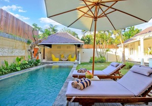 5Min WALK TO Beach-PRIVATE POOL UMA LIMA 1BR VILLA
