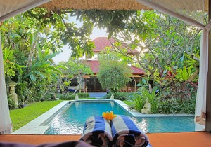 6 Bedrooms / 2 Private Pool Villas / 2 Pools, Seminyak Central, Staff service