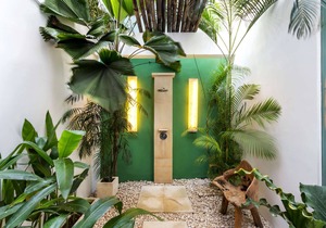 Beautiful 5 Star Holiday Villa in a Prime Location in Seminyak