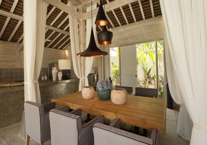 Beautiful 5 Star Holiday Villa in a Prime Location in Kerobokan