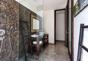 Beautiful 5 Star Holiday Villa in a Prime Location in Seminyak