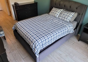 (C04/C06) Beverly Hills Hotel Style 2 Bedroom Suite in Beverly Hills