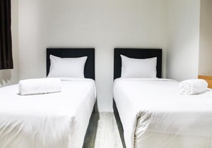 Cozy Studio Room Bintaro Icon Apartment By Travelio in Jurangmanggu