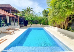 Highly Appreciated Antique style villa near the Beach and Restaurants