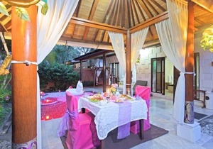 Honeymooner Villa in Kuta Near Airport
