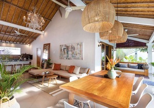 How to Rent Your Own Private Luxury Holiday Villa in Seminyak for Less than Basic Hotel