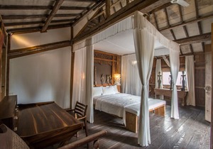 La Banane, 4 Bedroom Villa+Cook, Peaceful Tranquility, 5 mins from Seminyak.