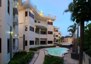 Lovely room, heartland of Seminyak