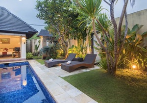 Luxurious 3 Master Bedroom Villa with Pool in Seminyak - Villa Bhakti Bali