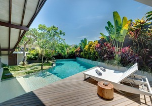 Luxury living by the sea awaits at Bali Villa 1084
