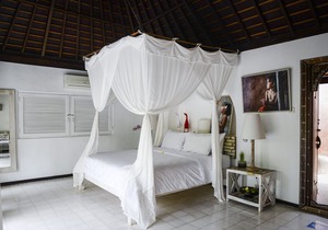 LUXURY TWO-BEDROOM VILLA