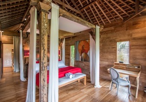 Marika Sawah 6 Bedroom Villa, Rice Field View, Feature Pool+Breakfast, Canggu