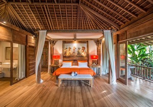 Marika Sawah 7 Bedroom Villa, Rice Field View, Feature Pool+Breakfast, Canggu