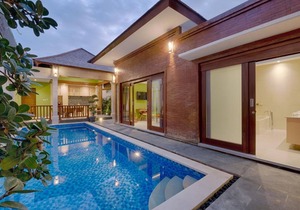 Modern Ethnic 2 Bedroom Villa in Canggu, Only Few Minutes Drive to Echo Beach!
