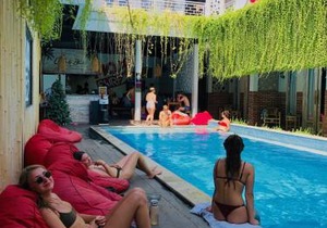 Mojosurf Camp Canggu