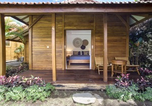 ORORA B4-NEW SPOT in the heart of CANGGU; 2 bedroom 400 m from the beach.