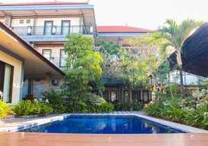 Putu Guest House 2