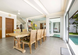 Rent a Luxury Villa in Bali Close to the Beach, Bali Villa 2057
